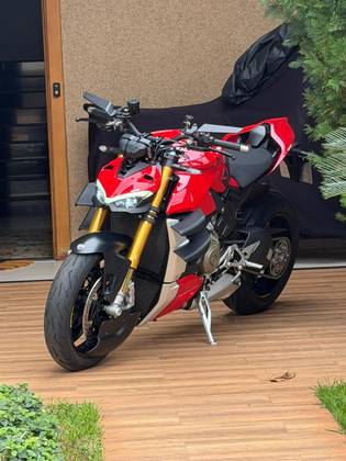 DUCATI STREETFIGHTER V4 S 
